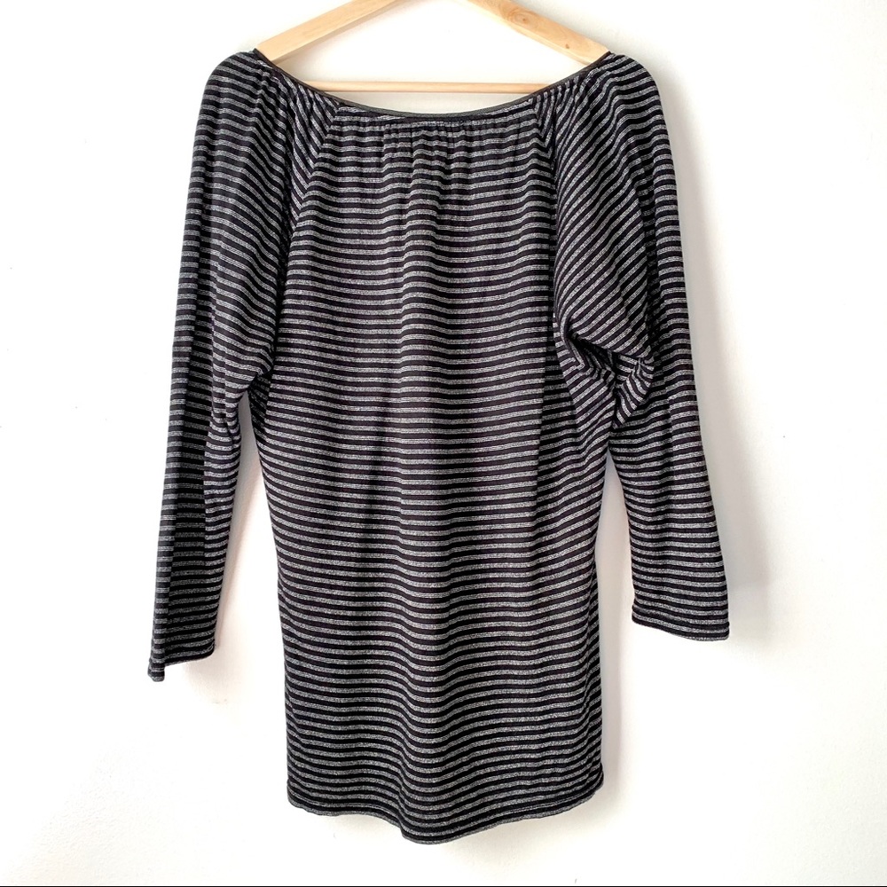 White House Black Market Metallic Top L - Picture 5 of 8